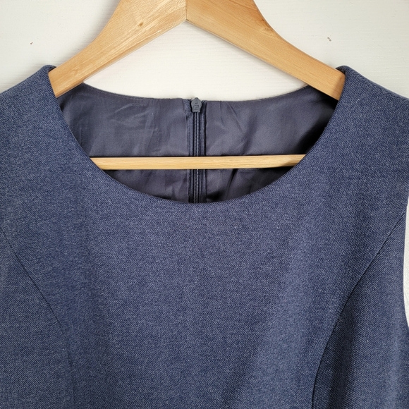 Women's A-line Sleeveless Wool Dress - Picture 5 of 8